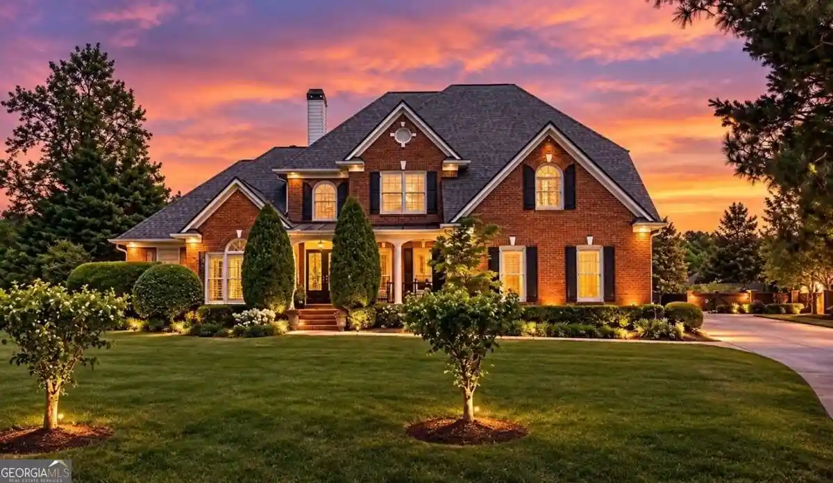 Photo 1 of Single family home for sale at 5320 Brookglen Ct, Cumming, GA 30040 | MLS# 10870858 | Listing updated on 2026-10-24