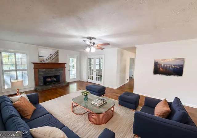 2nd image of 520 Fawn Ln, Loganville, GA 30052 | MLS# 10741587