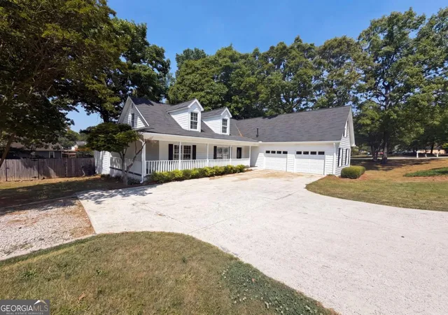 5th image of 520 Fawn Ln, Loganville, GA 30052 | MLS# 10741587