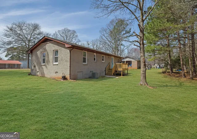 5th image of 2030 Euclid St, Statham, GA 30666 | MLS# 10830998