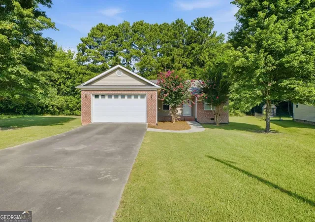 1st image of 2130 Miller Grove Dr, Dalton, GA 30721 | MLS# 10799569
