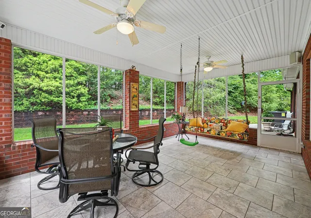 Photo 4 of Single family home for sale at 272 Glen Lake Dr, Hoschton, GA 30548 | MLS# 10836337 | Listing updated on 2026-08-31