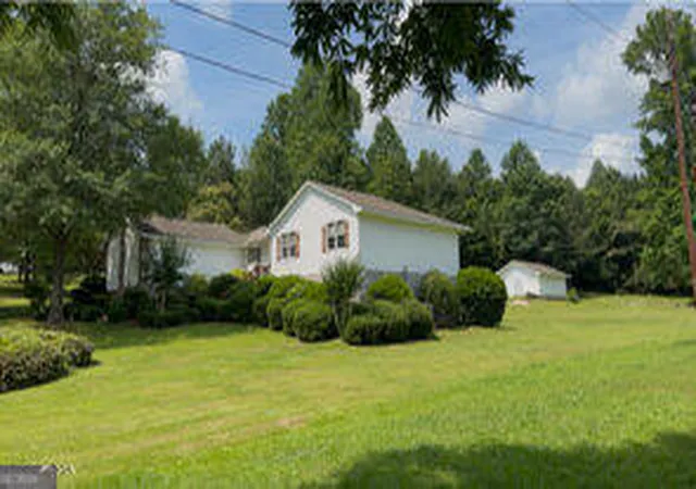 Photo 4 of Single family home for sale at 2777 Glen Echo Dr, Lizella, GA 31052 | MLS# 10787443 | Listing updated on 2026-09-14