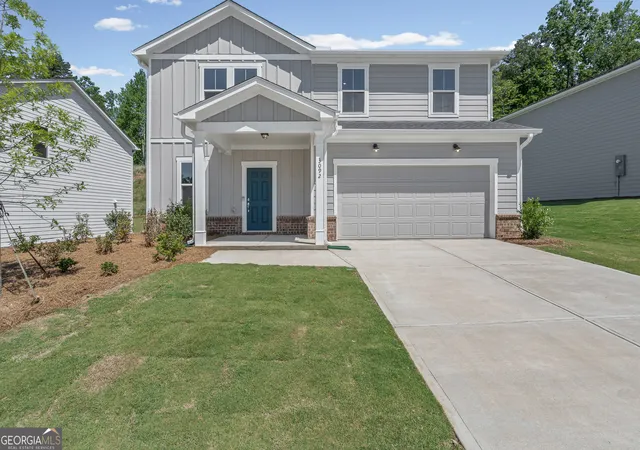Photo 2 of Sale Pending at 3092 Orwell Dr, Gainesville, GA 30507 | MLS# 10759182 | Listing updated on 2026-08-14