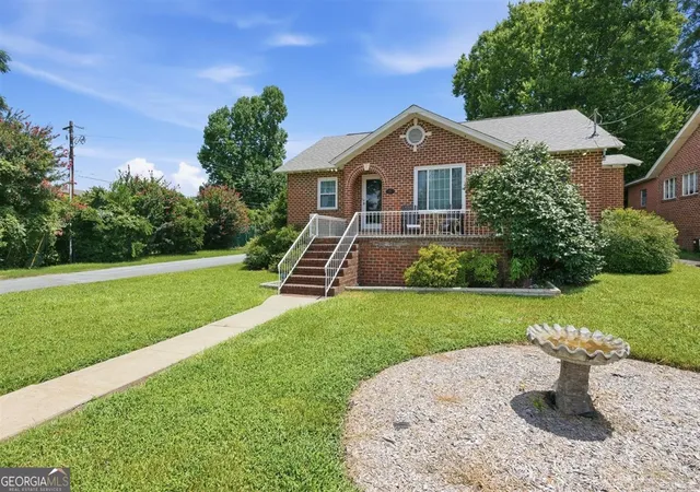 2nd image of 191 Holmes Ave, Macon, GA 31204 | MLS# 10809757