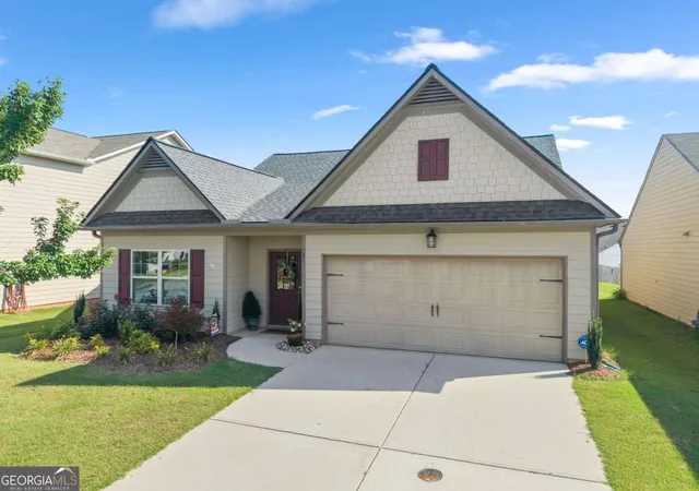 3rd image of 740 Independence Ave, Pendergrass, GA 30567 | MLS# 10800860