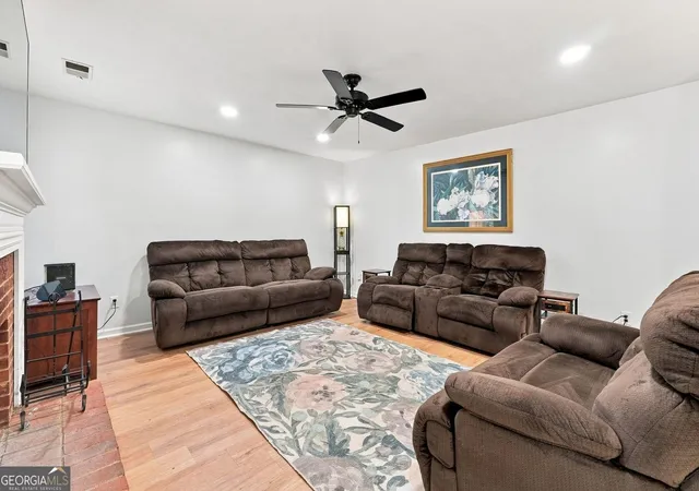 Photo 3 of Single family home for sale at 4347 Sentinel Pl Nw, Kennesaw, GA 30144 | MLS# 10835306 | Listing updated on 2026-10-09