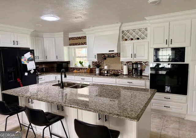 Photo 3 of Single family home for sale at 3007 Hidden Dr, Lawrenceville, GA 30044 | MLS# 10726444 | Listing updated on 2026-04-20