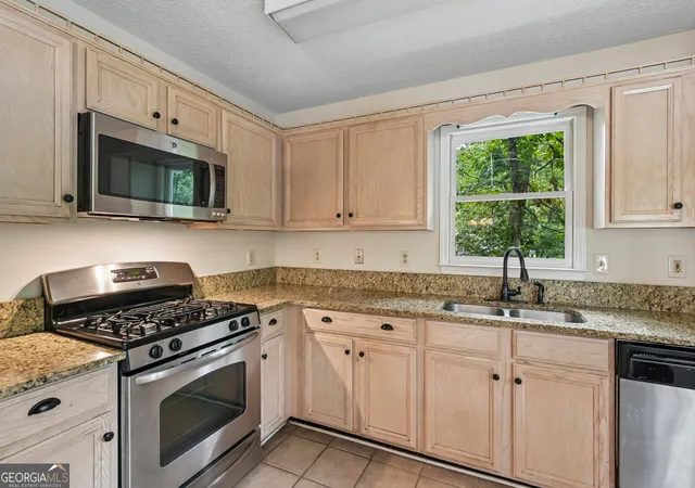 2nd image of 18 Misty Ridge Pl, Hiram, GA 30141 | MLS# 10807030