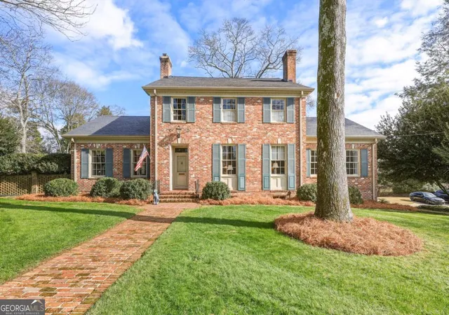 Photo 1 of Single family home for sale at 1606 Riverside Dr, Gainesville, GA 30501 | MLS# 10656459 | Listing updated on 2026-07-18