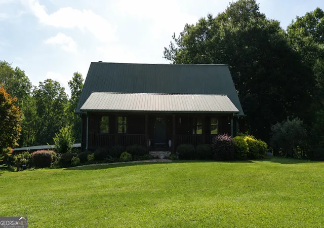 Photo 2 of Single family home for sale at 1003 Ga Hwy 27 E, Americus, GA 31709 | MLS# 10695354 | Listing updated on 2026-09-28
