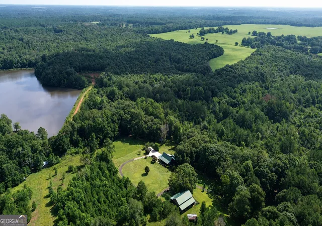 Photo 3 of Single family home for sale at 1003 Ga Hwy 27 E, Americus, GA 31709 | MLS# 10695354 | Listing updated on 2026-09-28