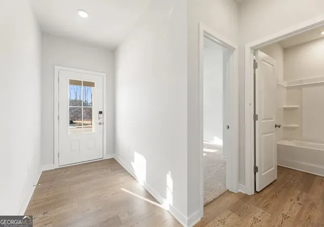 2nd image of 5671 Rosehall Pl, Atlanta, GA 30349 | MLS# 10822625