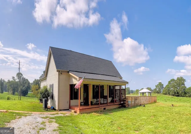 3rd image of 5525 Sandy Cross Rd, Carnesville, GA 30521 | MLS# 10755017