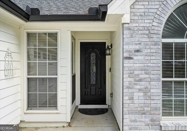 Photo 3 of Single family home for sale at 5235 Sterling Tr Ct Nw, Lilburn, GA 30047 | MLS# 10829253 | Listing updated on 2026-10-08