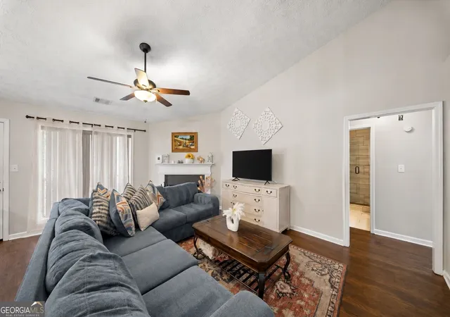 Photo 4 of Single family home for sale at 5235 Sterling Tr Ct NW, Lilburn, GA 30047 | MLS# 10829253 | Listing updated on 2026-10-08