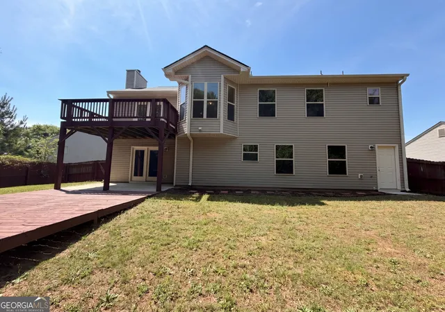 Homes for sale in Winder, GA | 2721 Berkshire Dr, Winder, GA 30680 | MLS# 10765815