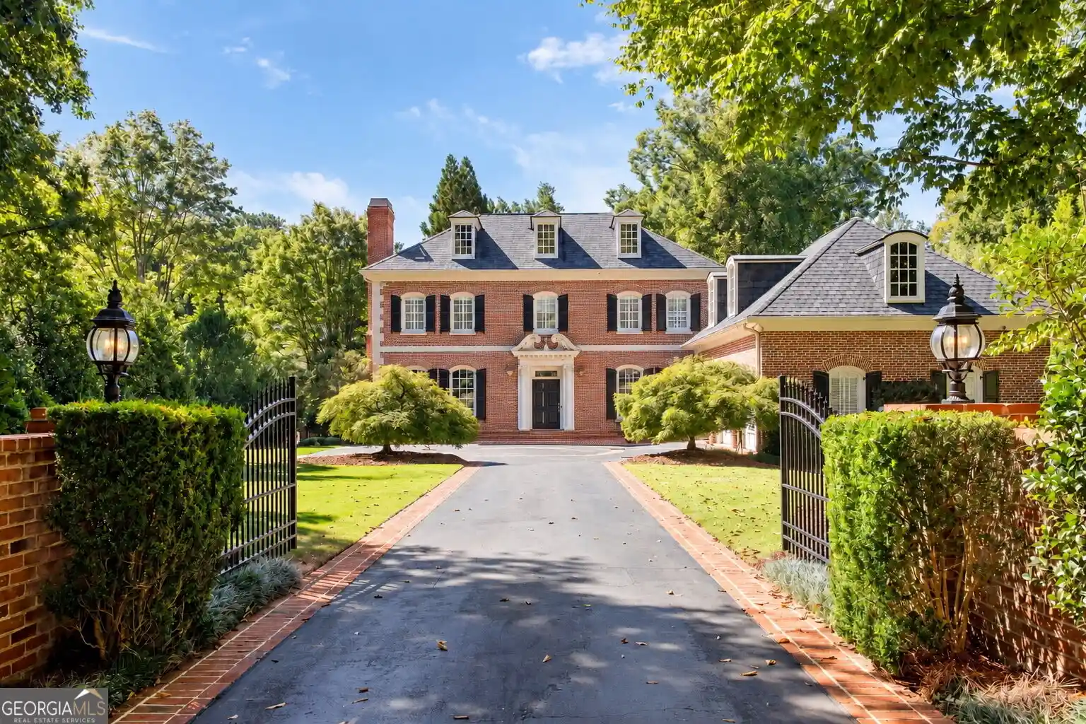 Photo 1 of Mansion for sale at 134 Blackland Rd Nw, Atlanta, GA 30342 | MLS# 10857016 | Listing updated on 2026-10-15