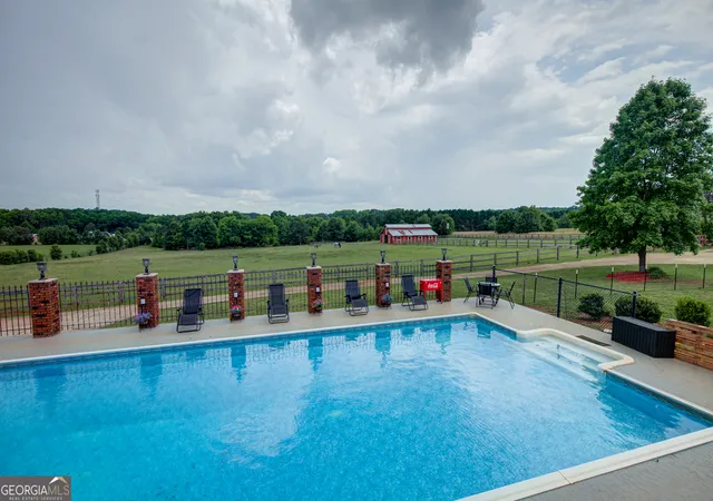 Photo 3 of Single family home for sale at 335 Old Farm Rd, Fayetteville, GA 30215 | MLS# 10769675 | Listing updated on 2026-10-05