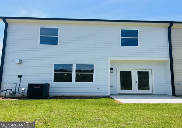 Photo 3 of Single family home for sale at 47 Crest Dr #8, Lavonia, GA 30553 | MLS# 10779272 | Listing updated on 2026-07-25