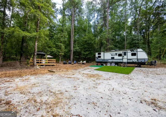 3rd image of 2261 Island Creek Dr, Sparta, GA 31087 | MLS# 10826795