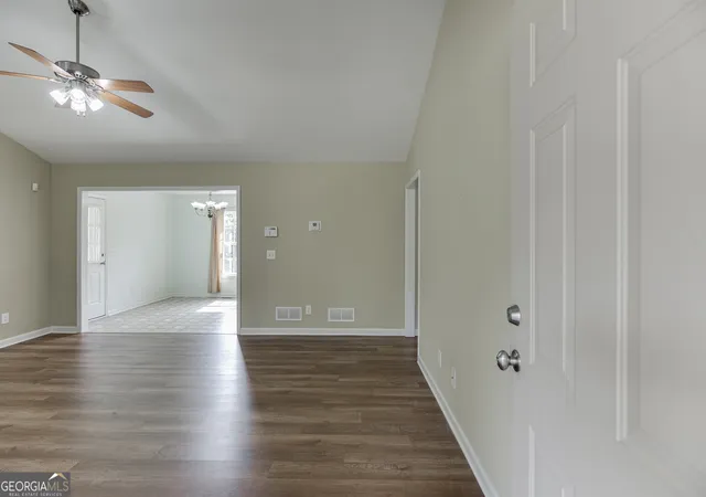5th image of 5446 Dahlonega Hwy, Clermont, GA 30527 | MLS# 10806832