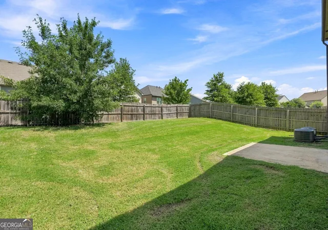 Photo 3 of Sale Pending at 620 Emporia Loop, Mcdonough, GA 30253 | MLS# 10829353 | Listing updated on 2026-10-07