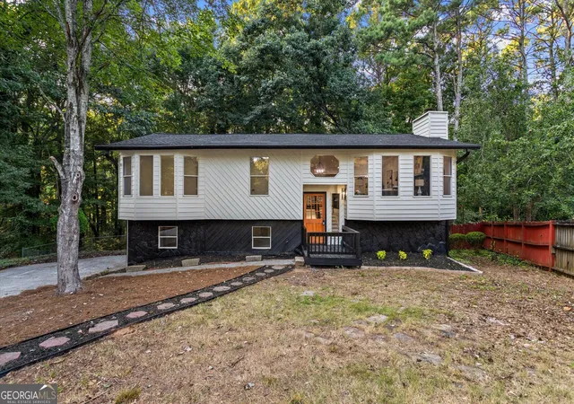 1st image of 3044 Jami Ct, Snellville, GA 30039 | MLS# 10832008