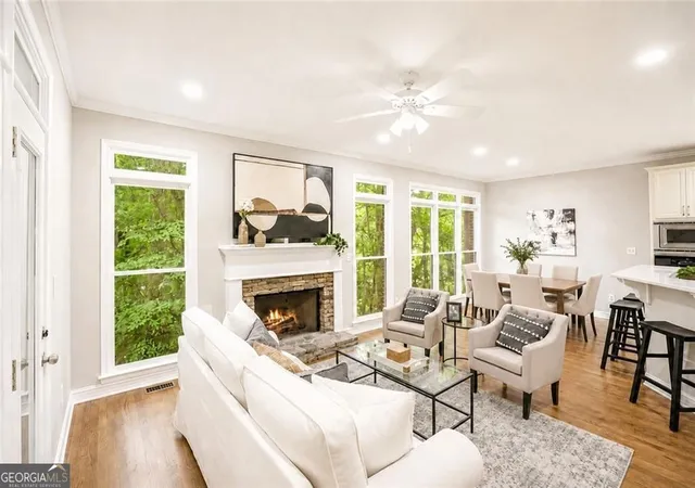 Photo 3 of Townhouse for sale at 7255 Village Creek Tr, Atlanta, GA 30328 | MLS# 10821467 | Listing updated on 2026-09-16