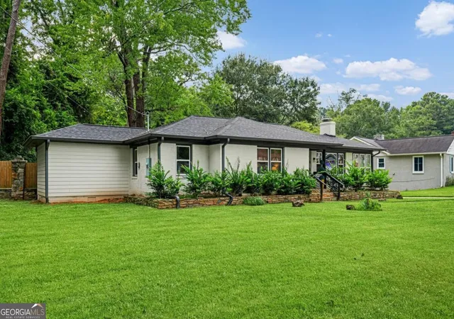 Photo 3 of Single family home for sale at 1340 Downs Dr Sw, Atlanta, GA 30311 | MLS# 10830100 | Listing updated on 2026-09-19