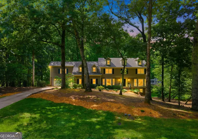 1st image of 255 Waverly Hall Dr, Roswell, GA 30075 | MLS# 10765856