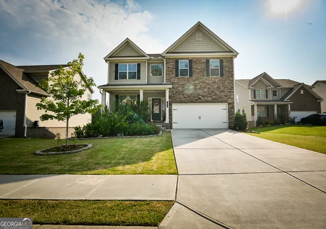 Photo 1 of Single family home for sale at 31 Hinton Farm Wy, Dacula, GA 30019 | MLS# 10808905 | Listing updated on 2026-10-09