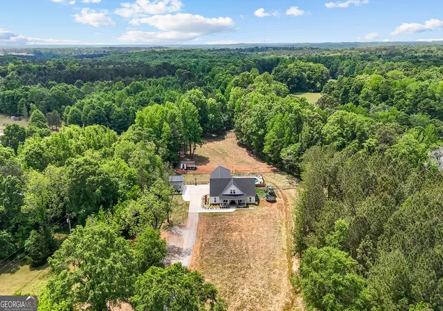 Homes for sale in Barnesville, GA | 425 Dean Rd, Barnesville, GA 30204 | MLS# 10737350