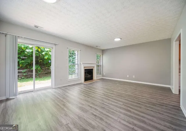 3rd image of 6131 Brookechase Ln, Norcross, GA 30093 | MLS# 10786244
