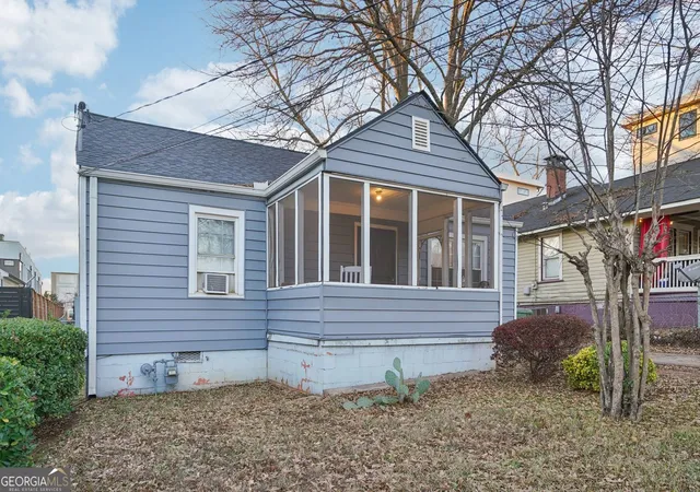 Photo 2 of Single family home for sale at 323 Stovall St Se, Atlanta, GA 30316 | MLS# 10677096 | Listing updated on 2026-07-14