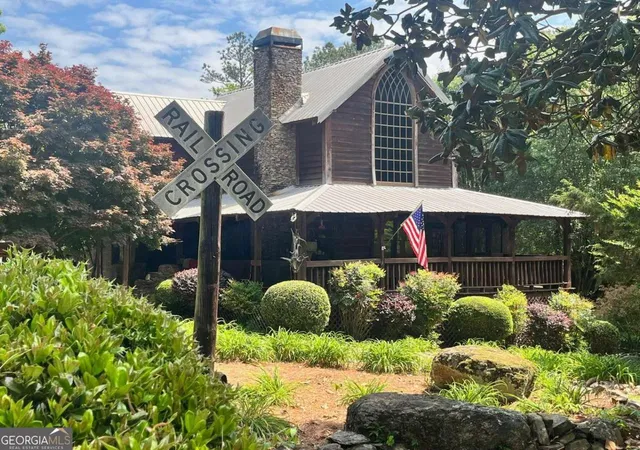 Photo 1 of Single family home for sale at 7204 Island Mill Rd Se, Acworth, GA 30102 | MLS# 10740849 | Listing updated on 2026-08-24