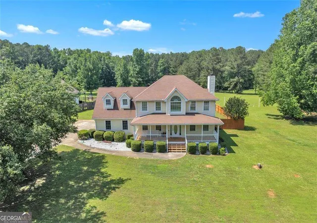 Photo 3 of Single family home for sale at 161 Honey Crk Rd, Mcdonough, GA 30252 | MLS# 10756913 | Listing updated on 2026-08-04