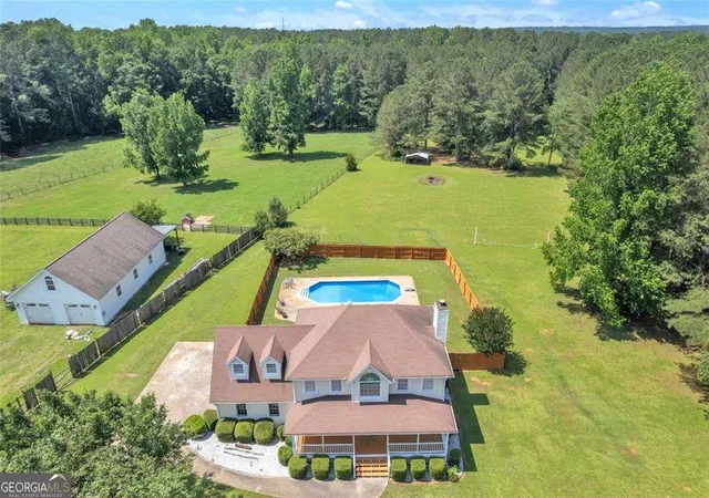 Photo 3 of Single family home for sale at 161 Honey Crk Rd, Mcdonough, GA 30252 | MLS# 10756913 | Listing updated on 2026-08-04