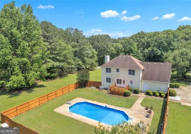 Photo 4 of Single family home for sale at 161 Honey Crk Rd, Mcdonough, GA 30252 | MLS# 10756913 | Listing updated on 2026-08-04
