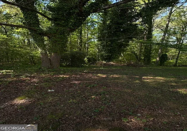 Photo 19 of Single family home for sale at 355 Lori Ln, Riverdale, GA 30296 | MLS# 10820118 | Listing updated on 2026-08-30