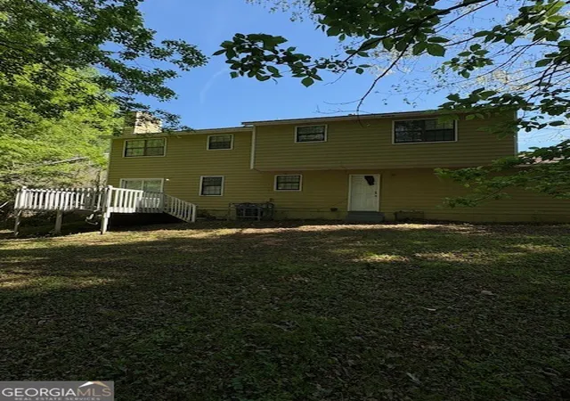 Photo 3 of Single family home for sale at 355 Lori Ln, Riverdale, GA 30296 | MLS# 10820118 | Listing updated on 2026-08-30