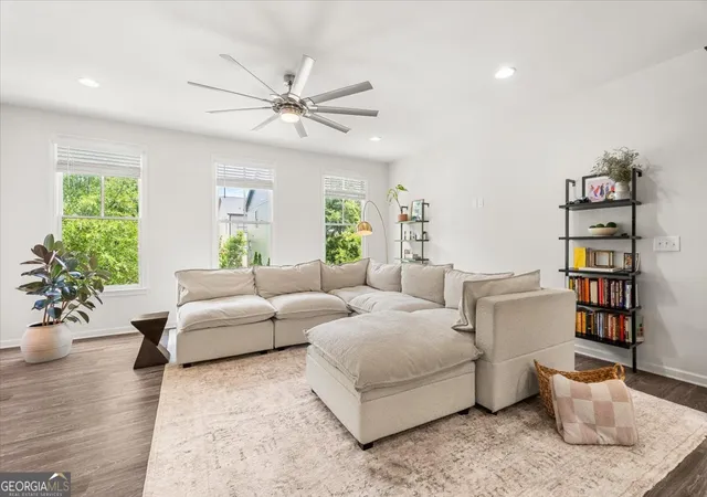 Photo 3 of Townhouse for sale at 769 Hamilton Cir Se, Atlanta, GA 30312 | MLS# 10787607 | Listing updated on 2026-09-01