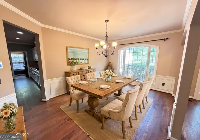 Photo 3 of Sale Pending at 300 Ridgeview Tr, Canton, GA 30114 | MLS# 10741919 | Listing updated on 2026-10-12
