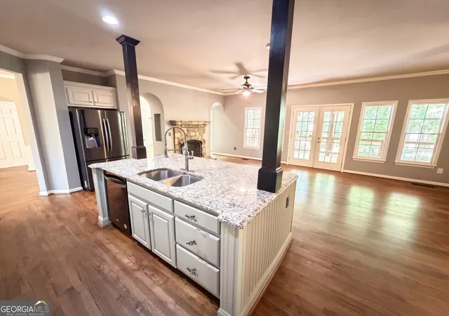 Photo 3 of Sale Pending at 300 Ridgeview Tr, Canton, GA 30114 | MLS# 10741919 | Listing updated on 2026-10-12