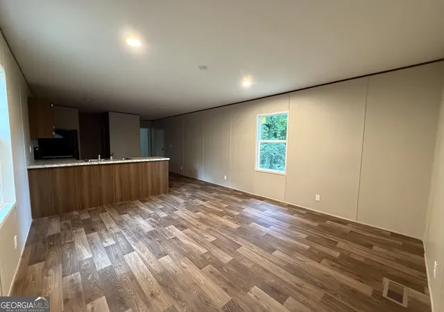 Photo 2 of Manufactured home for sale at 2224 Old Scenic Dr, Villa Rica, GA 30180 | MLS# 10836535 | Listing updated on 2026-09-12