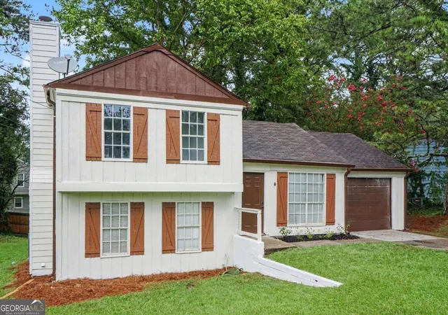 Photo 1 of Single family home for sale at 4584 Garden Hills Dr, Stone Mountain, GA 30083 | MLS# 10824676 | Listing updated on 2026-08-31