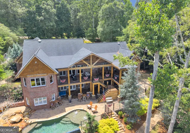 Photo 3 of Single family home for sale at 139 Lake Pines Cir, Jackson, GA 30233 | MLS# 10701412 | Listing updated on 2026-08-14