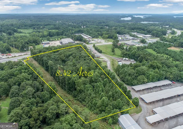 Photo 2 of Sale Pending at 5989 Lanier Islands Pkwy, Buford, GA 30518 | MLS# 8825756 | Listing updated on 2026-09-02