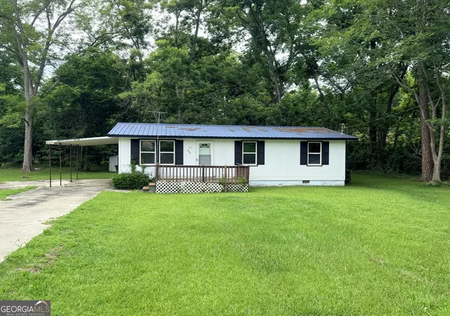 Homes for sale in Millen, GA | 223 Gay St, Millen, GA 30442 | MLS# 10782940