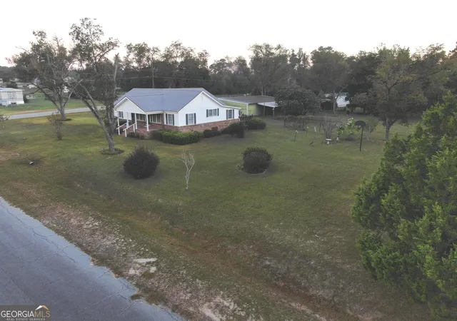 3rd image of 17 Second St, Mcrae Helena, GA 31037 | MLS# 10797549